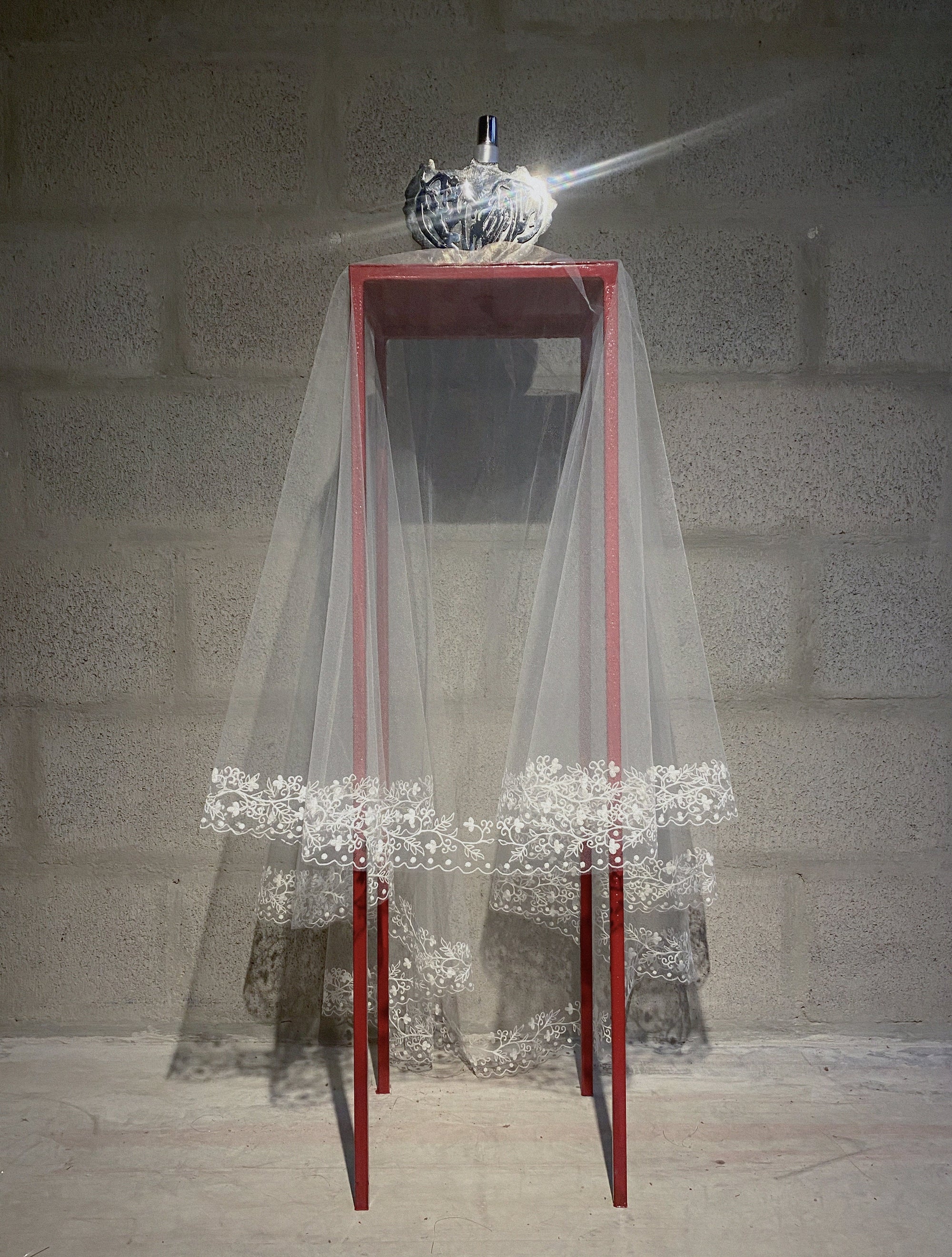 ESCUELA RURAL: FRACAZOTOTAL X OFRENDA STUDIO