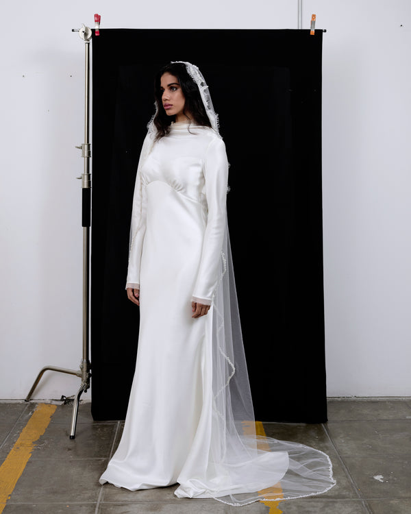 HARPER PEARLS BEADED LACE VEIL