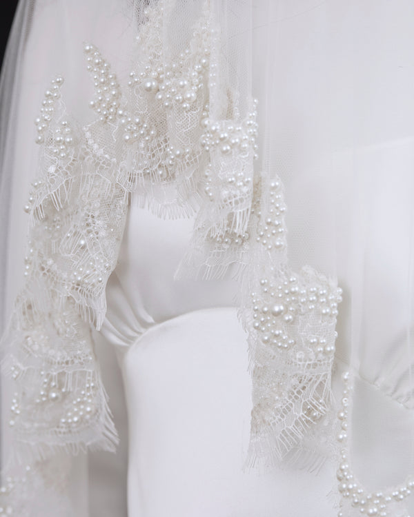 HARPER PEARLS BEADED LACE VEIL