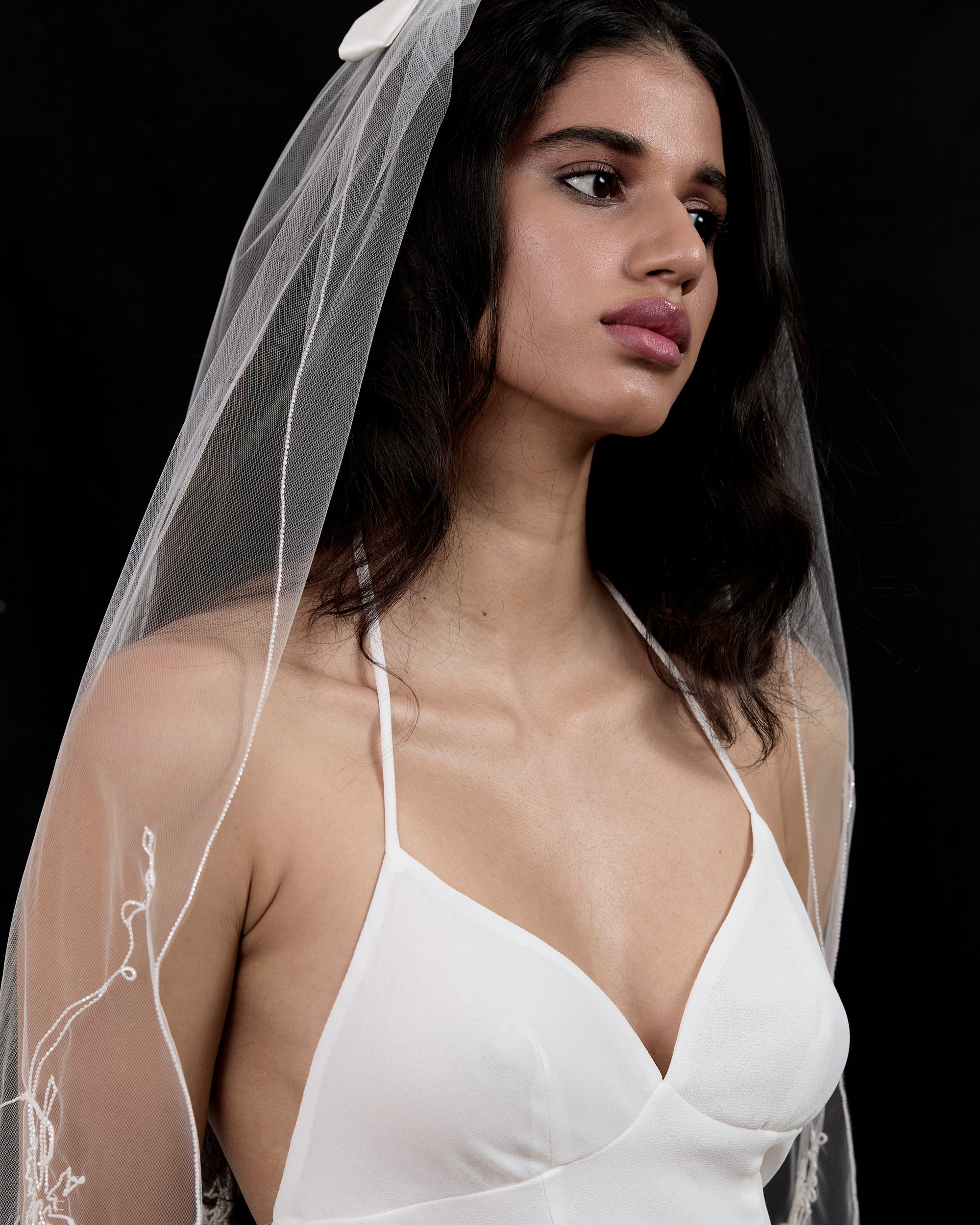 JORDANA FLORAL BEADED BOW VEIL