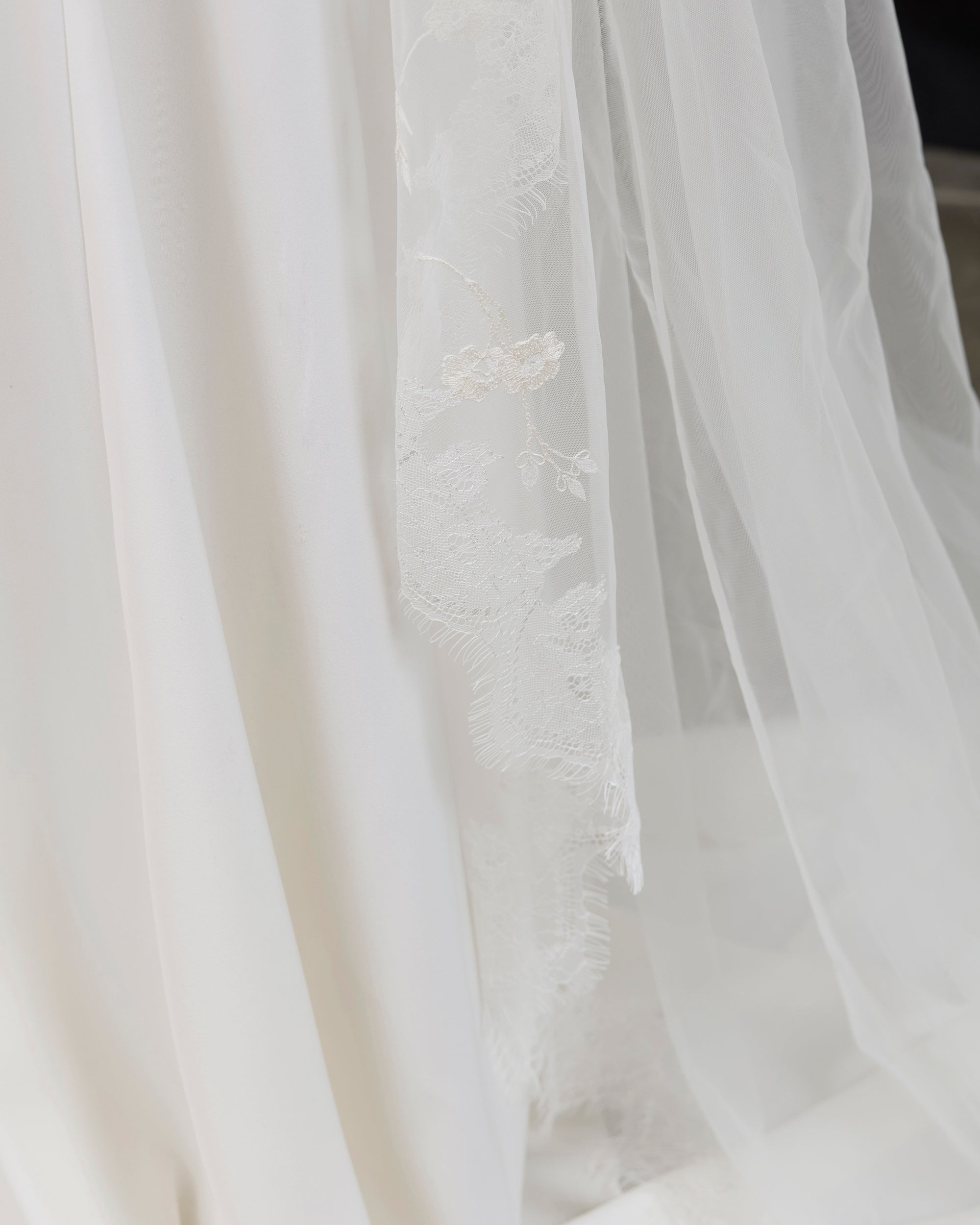 BIANCA  FLORAL EMBROIDERY VEIL