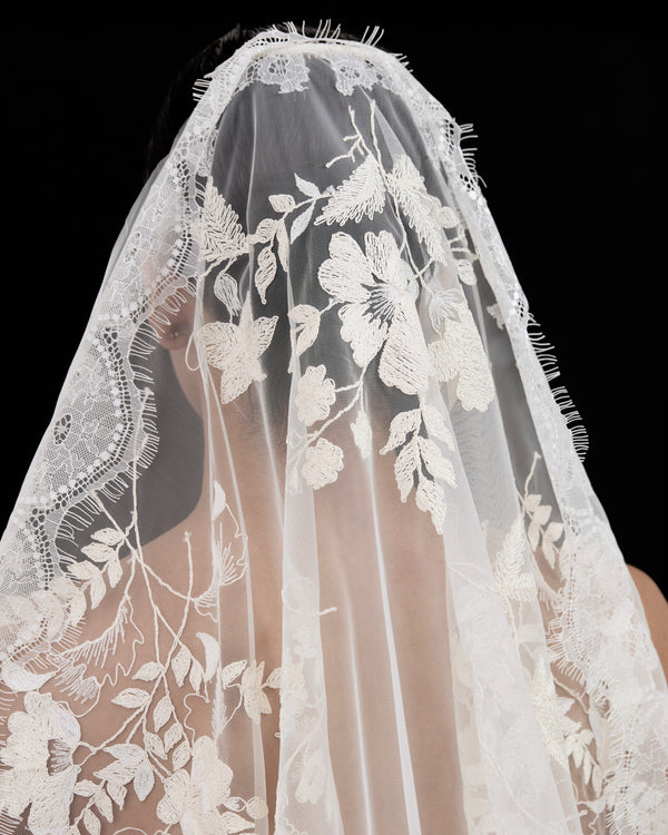 BIANCA  FLORAL EMBROIDERY VEIL