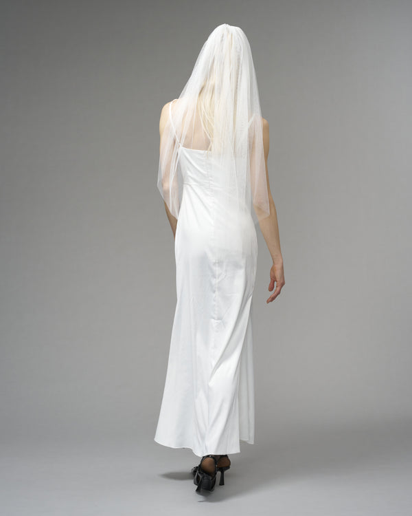 RTS.- ECO TULLE // RAW EDGE FINGERTIP LENGTH 38" // LIGHT IVORY