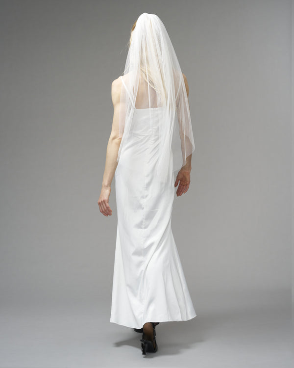 RTS.- ECO TULLE // RAW EDGE FINGERTIP LENGTH 38" // LIGHT IVORY