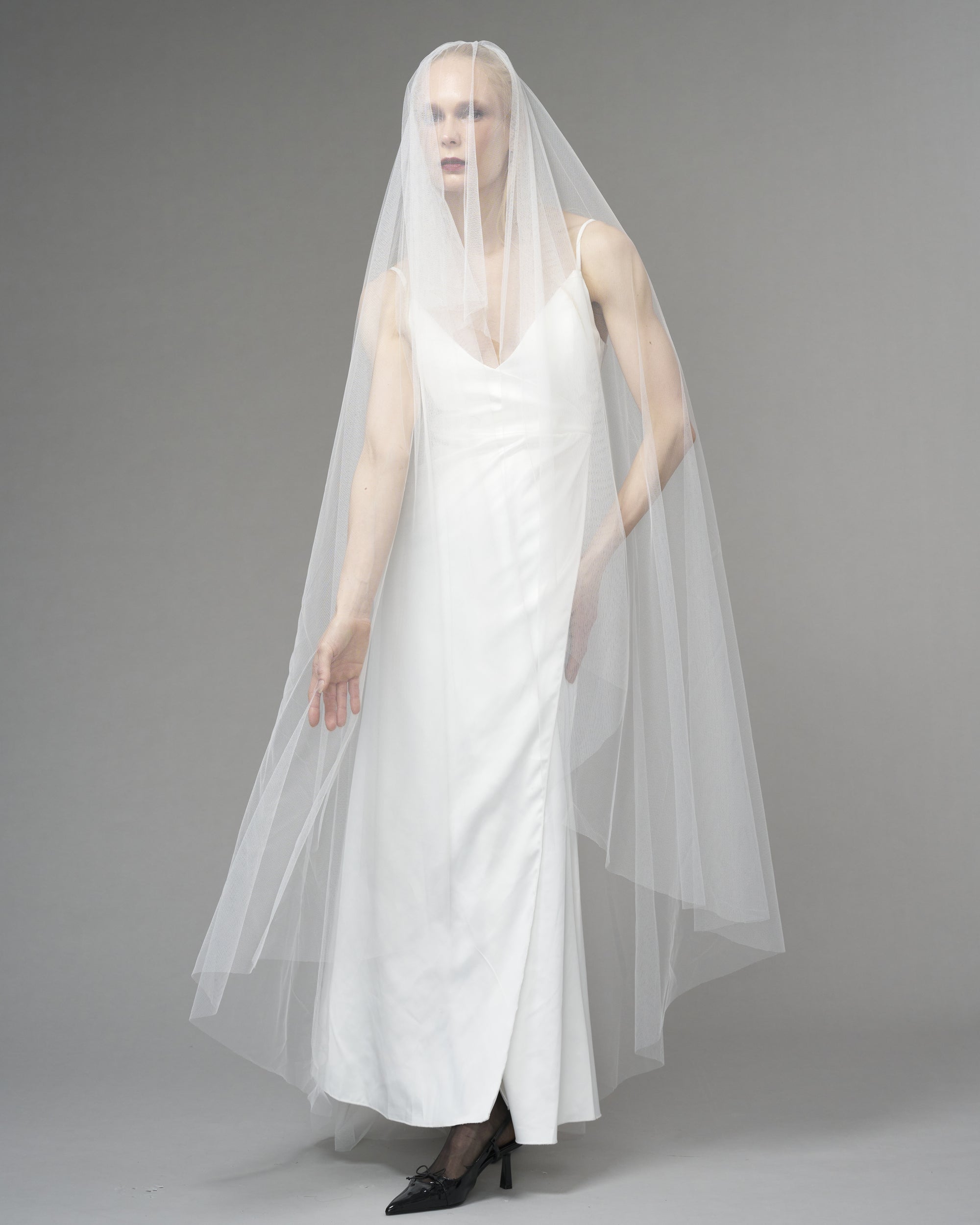 RTS.- ECO TULLE // RAW EDGE WALTZ LENGTH 72" + 20" MINI BLUSHER // OFF WHITE
