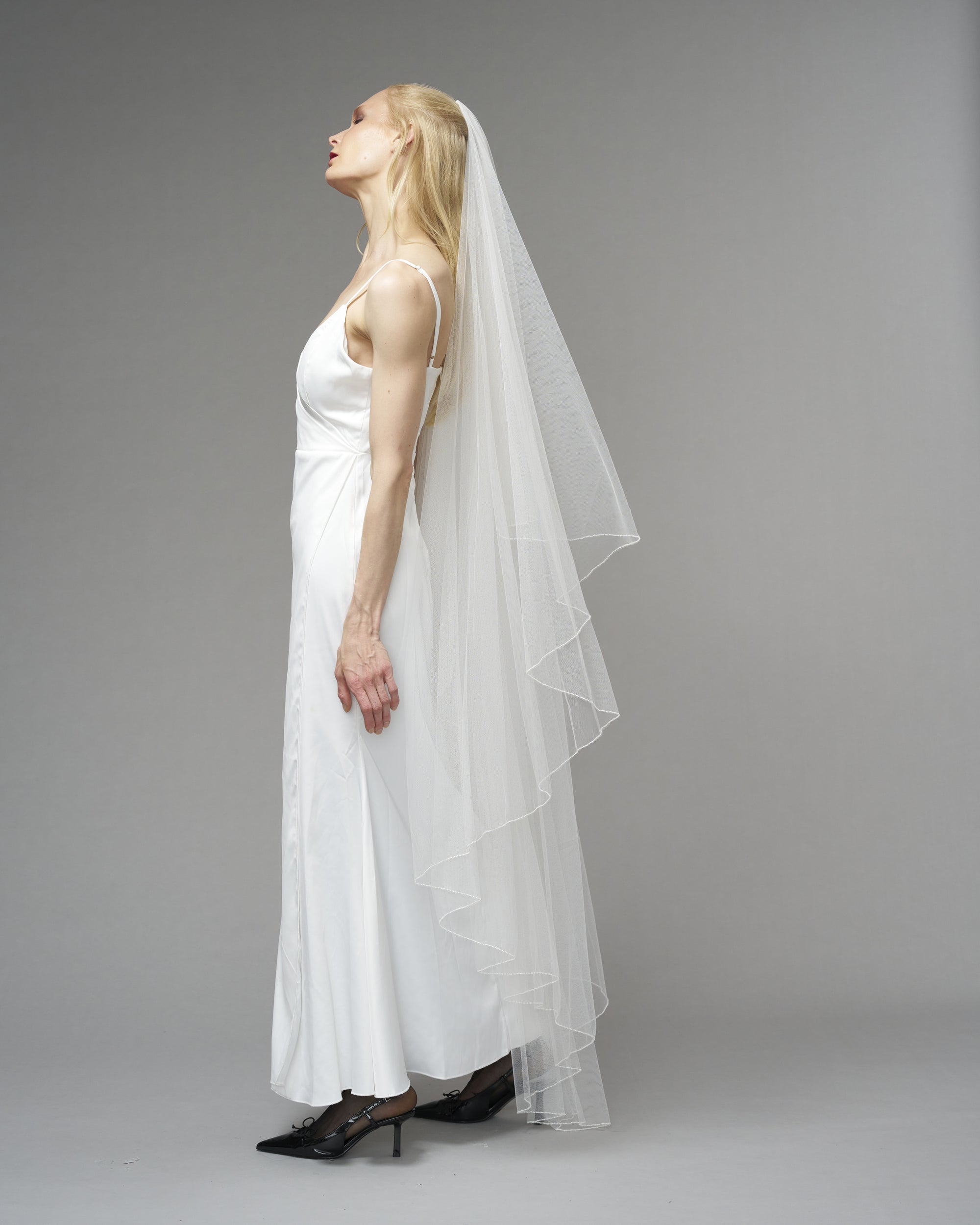 RTS.- ECO TULLE // FINE BEADED WALTZ LENGTH 72" + 30" BLUSHER // LIGHT IVORY