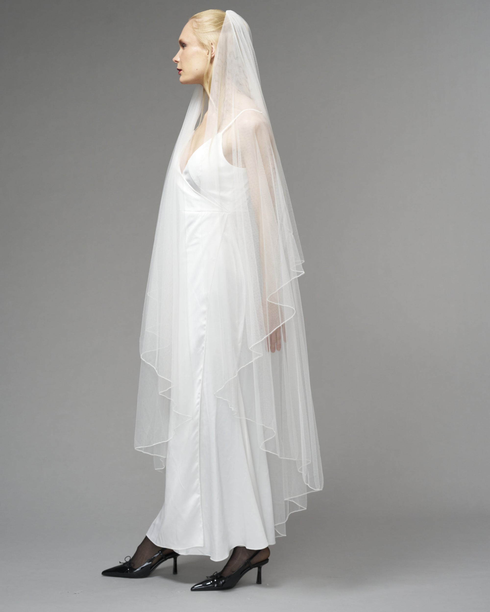 RTS.- ECO TULLE // FINE BEADED WALTZ LENGTH 72" + 30" BLUSHER // LIGHT IVORY