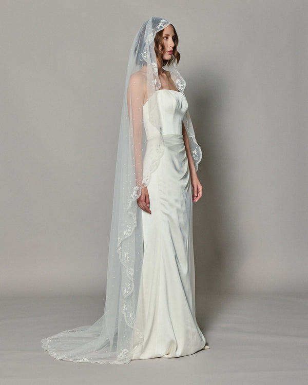 ALMA EMBROIDERED VEIL