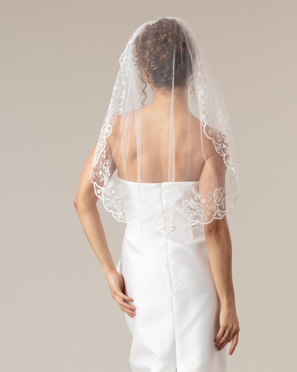 DEBRA FLORAL NEEDLEWORK VEIL - Ofrenda Studio