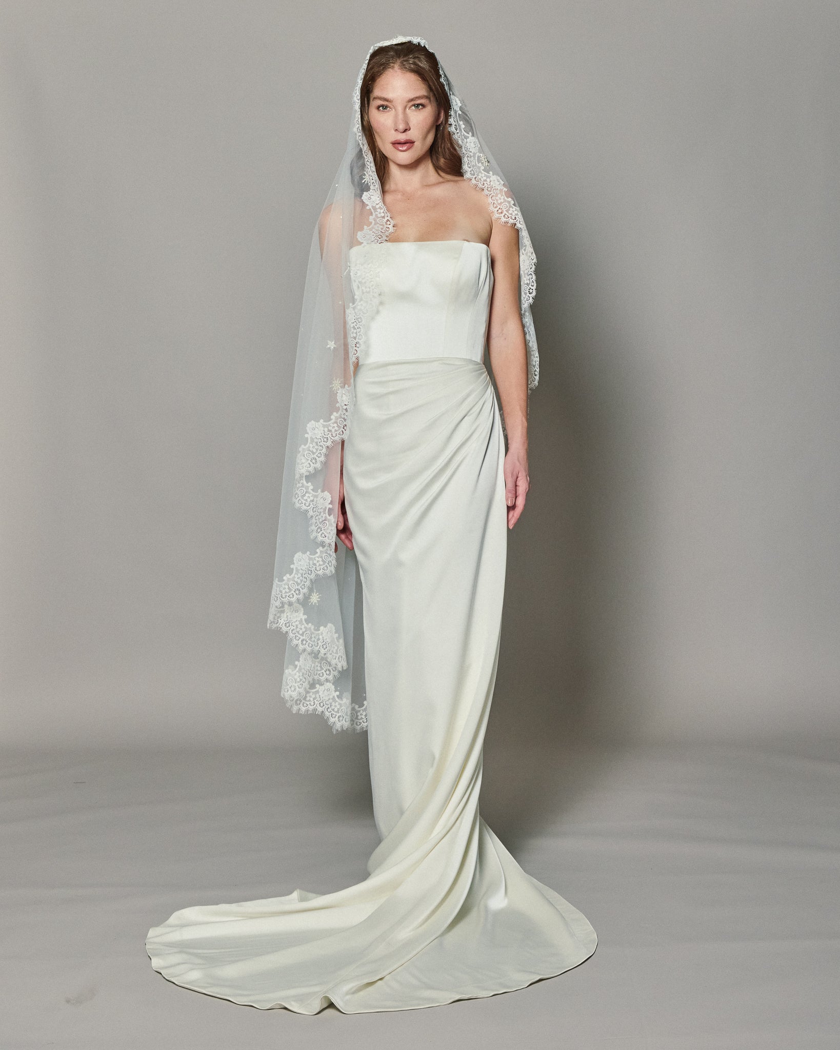 ESTRELLA MANTILLA VEIL