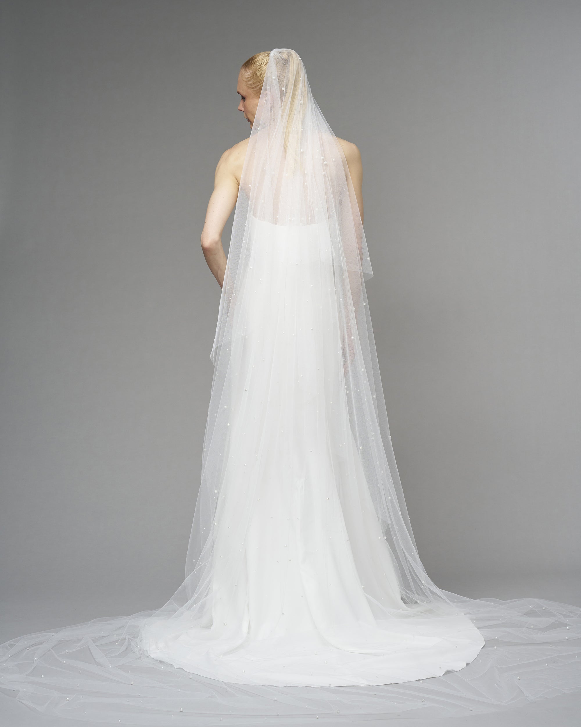 ENGLISH TULLE // GLASS PEARLS CATHEDRAL 118" WITH 30" BLUSHER // OFF WHITE