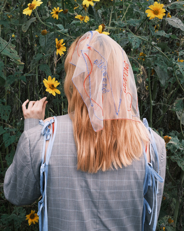SLOW SHADOWS MINI VEIL .- X Jackie Crespo