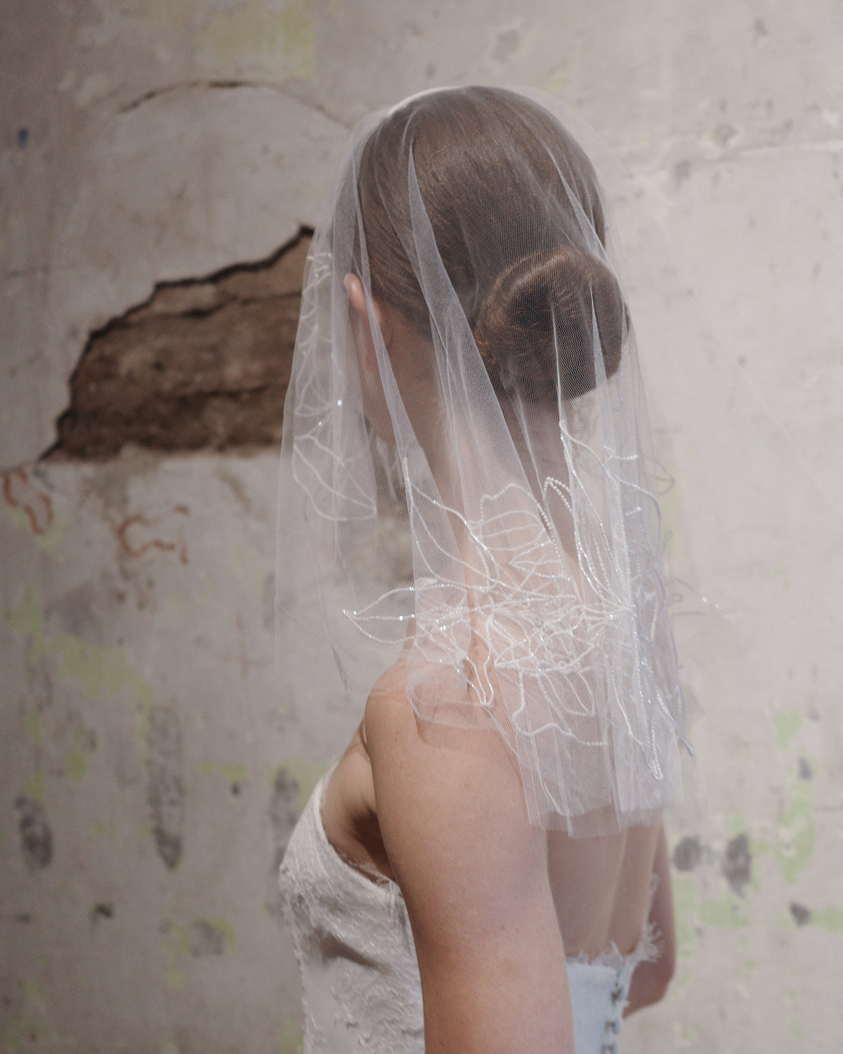 KIA BEADED FLORAL VEIL