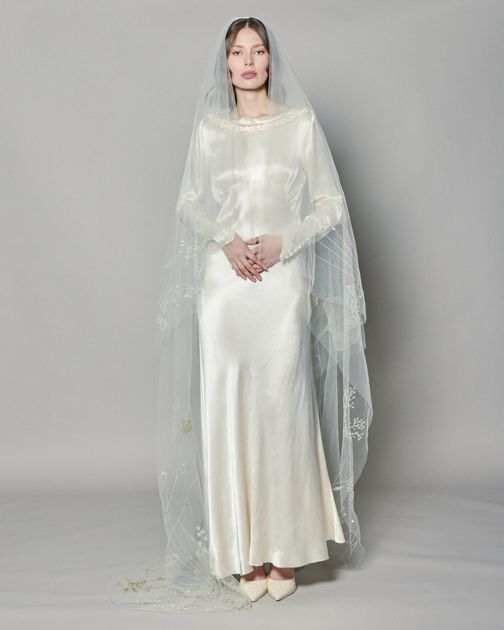 KYOTO COLOR EMBROIDERED VEIL