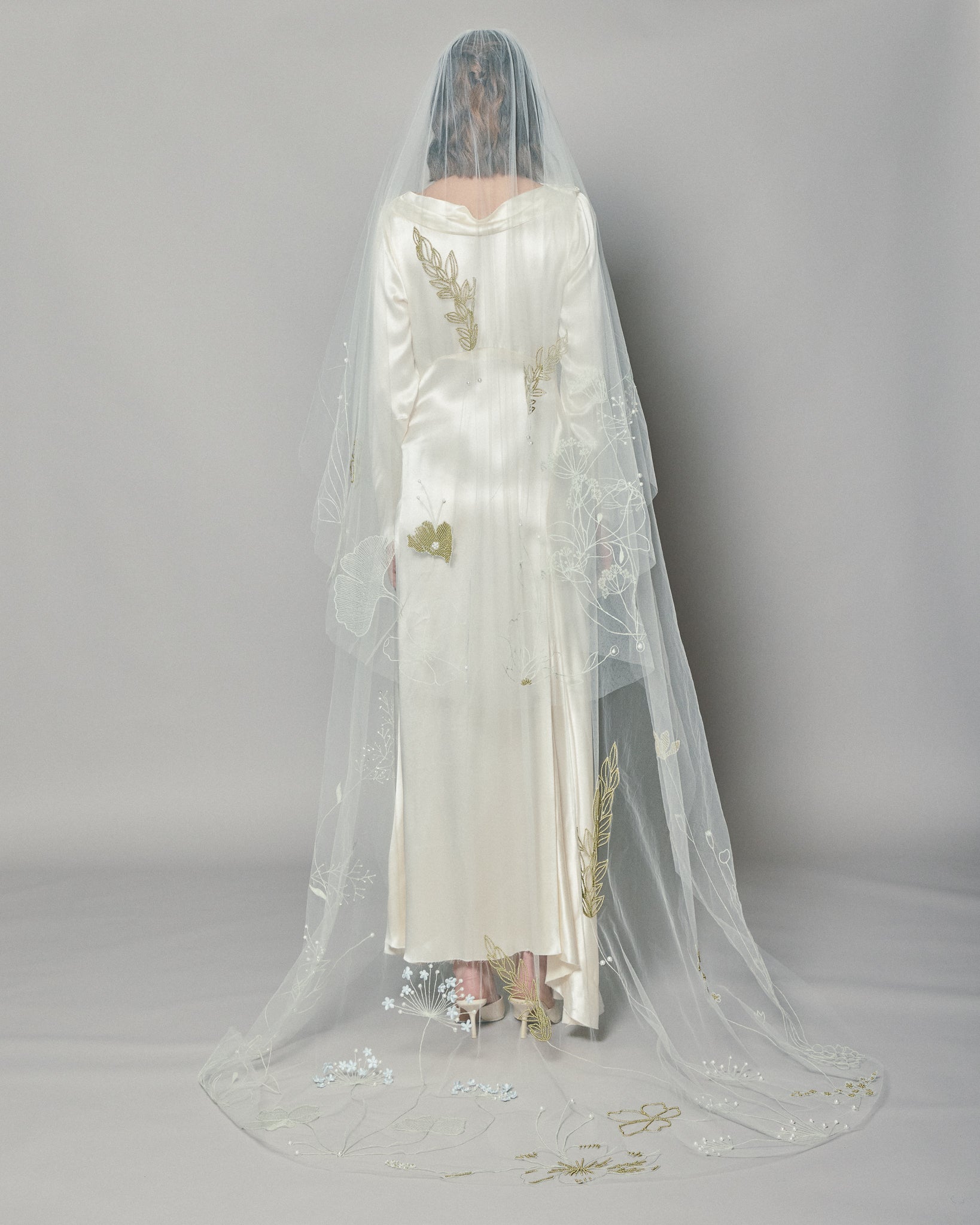 KYOTO COLOR EMBROIDERED VEIL