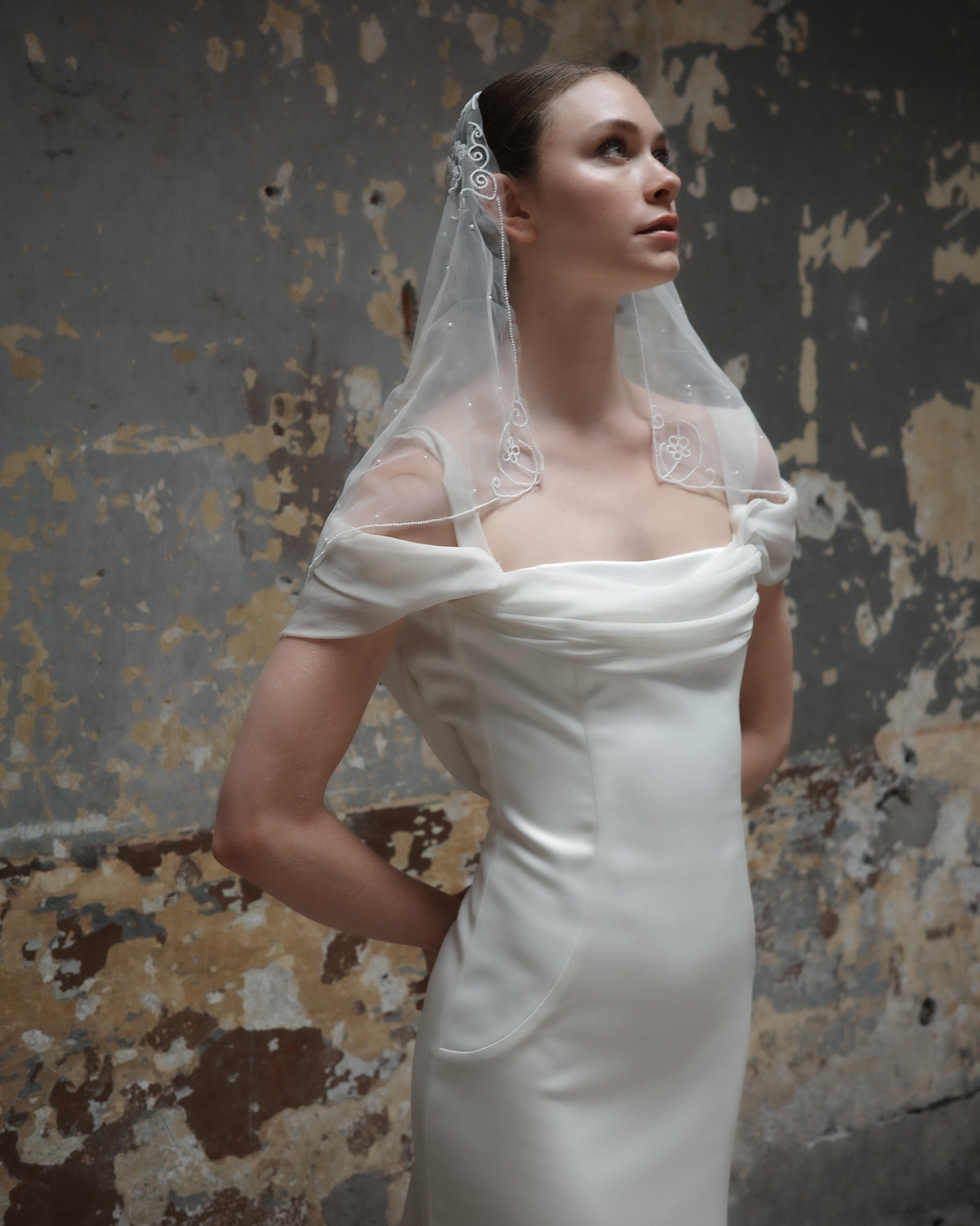MOON VEIL - Ofrenda Studio