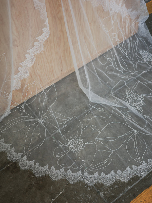 ROMINA LINE EMBROIDERY LACE VEIL - Ofrenda Studio