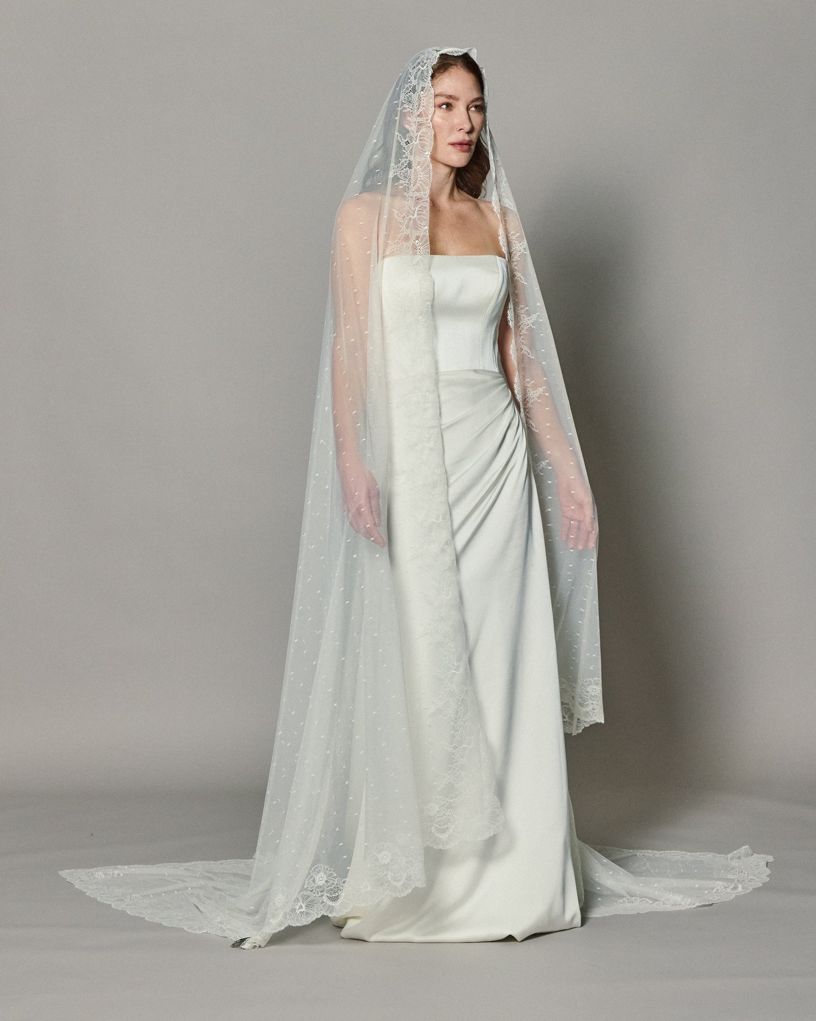 PENELOPE SPANISH LACE MANTILLA - Ofrenda Studio