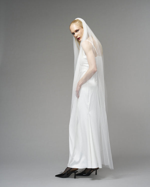 ECO TULLE // RAW EDGE WALTZ LENGTH 90" // LIGHT IVORY