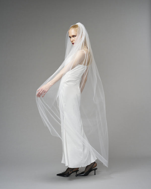 ENGLISH TULLE // RAW EDGE WALTZ LENGTH 72" // OFF WHITE