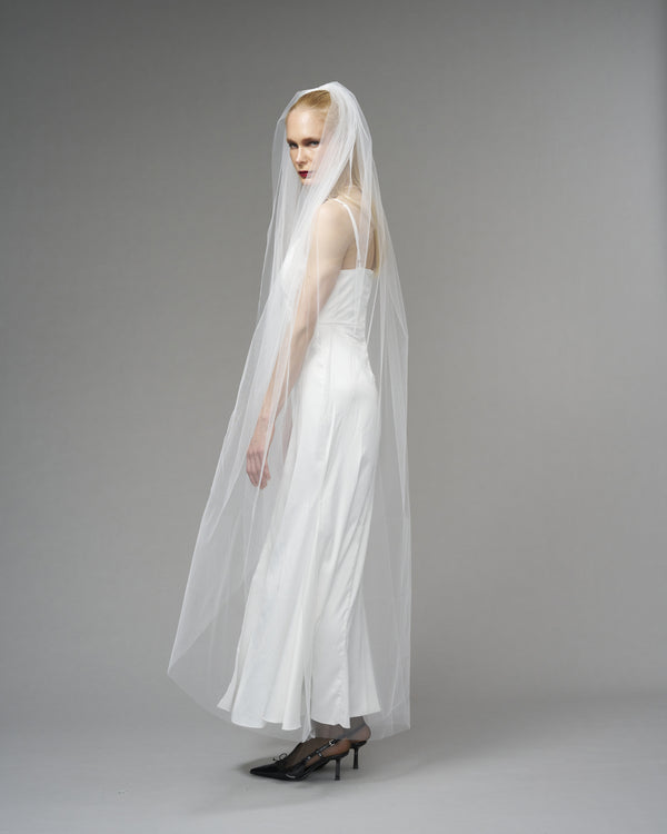 ENGLISH TULLE // RAW EDGE WALTZ LENGTH 72" // OFF WHITE