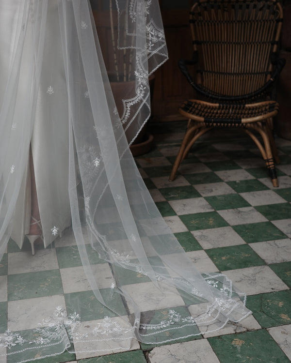 REGINA EMBROIDERED VEIL - Ofrenda Studio