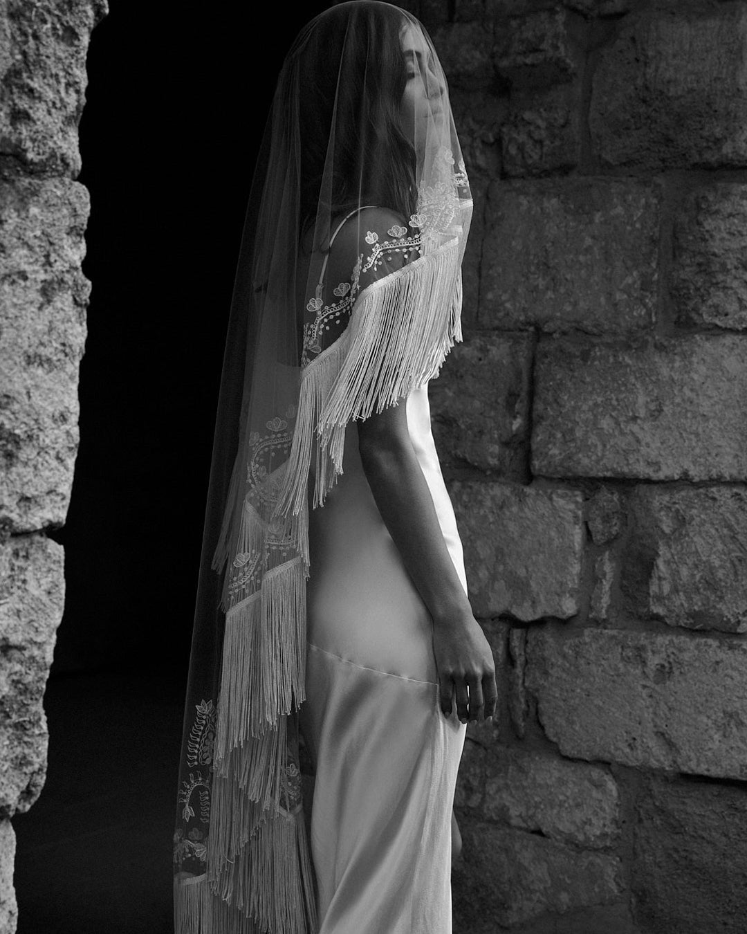 RITUAL EMBROIDERED FRINGE VEIL