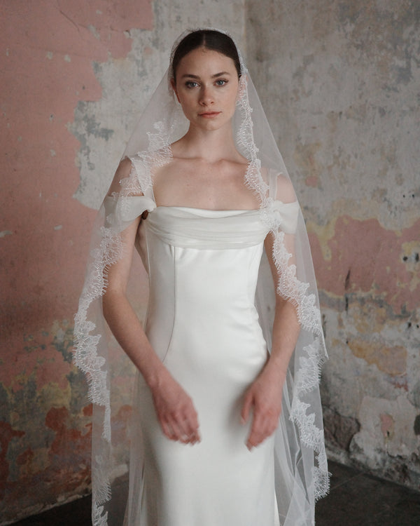 ROMINA LINE EMBROIDERY LACE VEIL - Ofrenda Studio