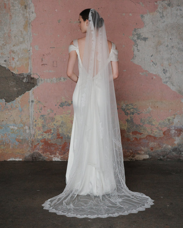 ROMINA LINE EMBROIDERY LACE VEIL - Ofrenda Studio