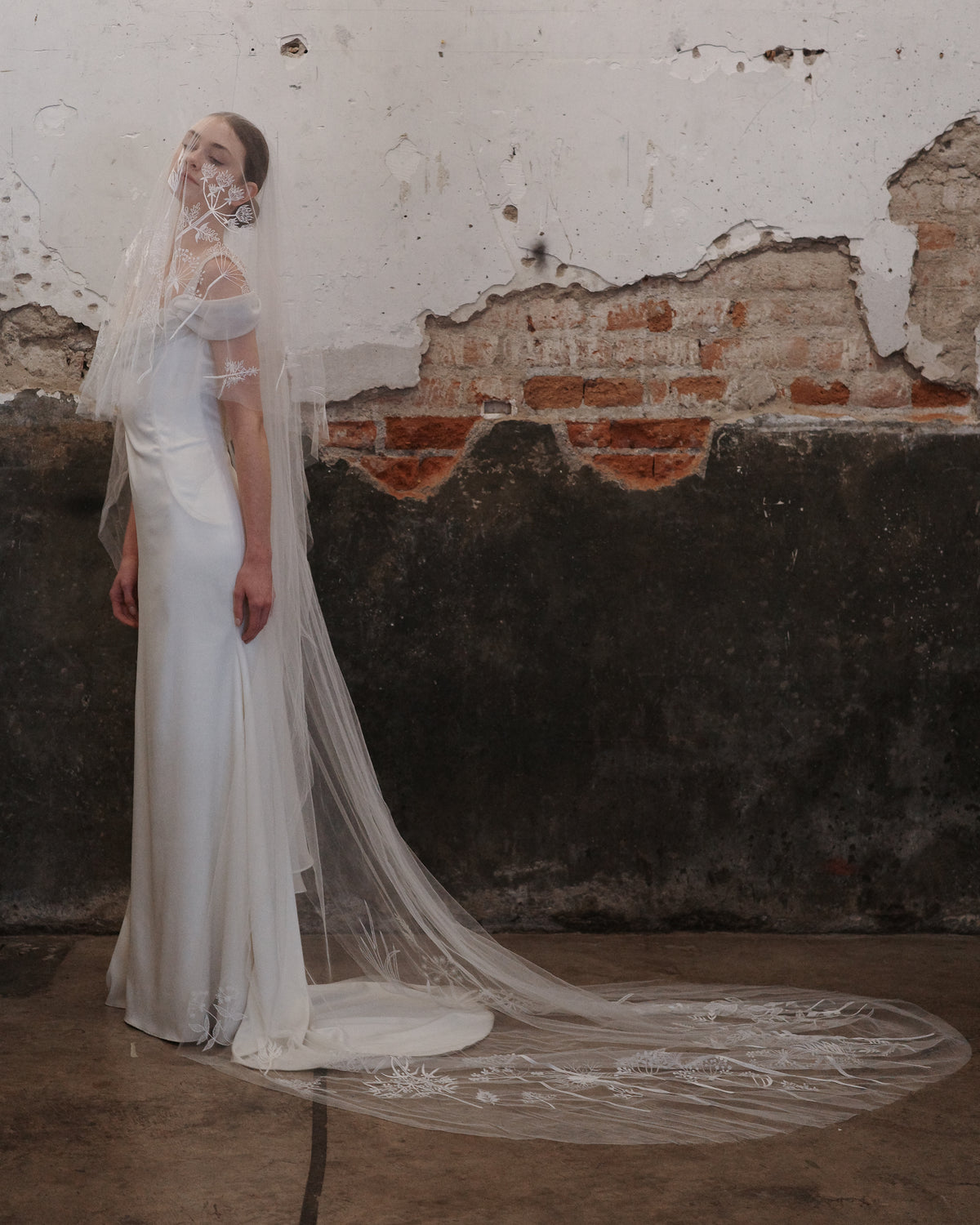 SECRET GARDEN EMBROIDERED VEIL - Ofrenda Studio