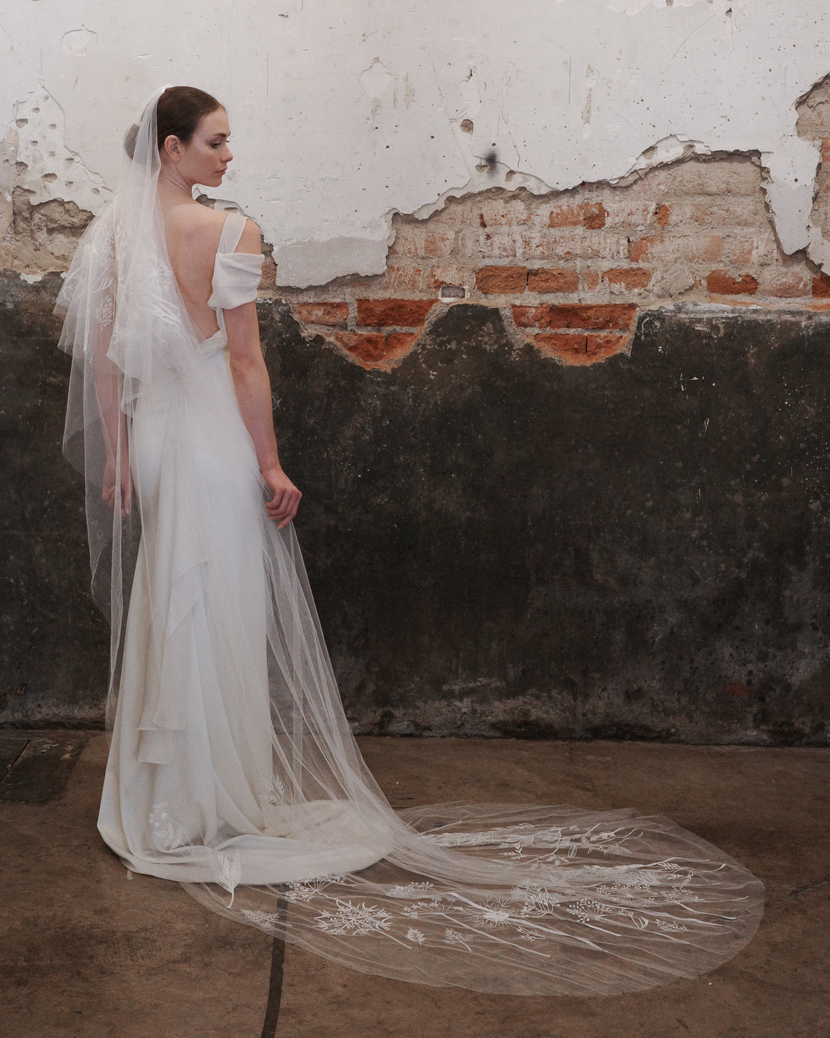 SECRET GARDEN EMBROIDERED VEIL - Ofrenda Studio