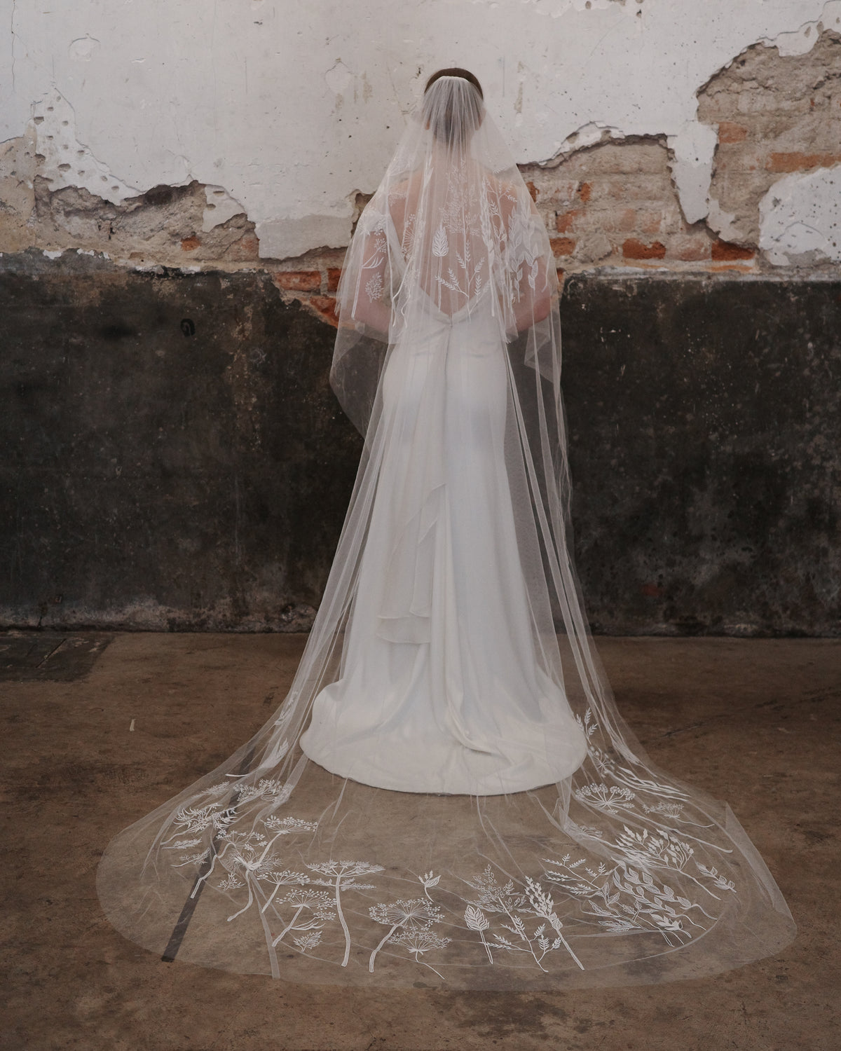 SECRET GARDEN EMBROIDERED VEIL - Ofrenda Studio