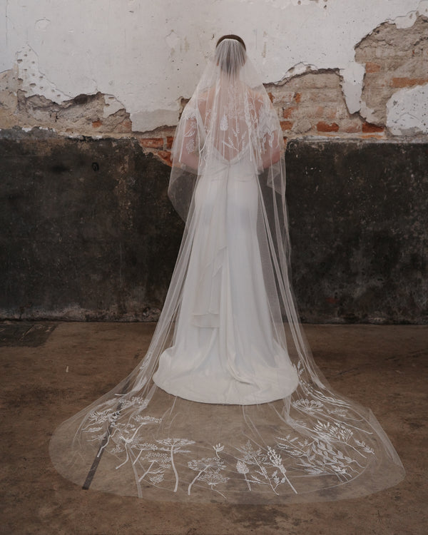 SECRET GARDEN EMBROIDERED VEIL - Ofrenda Studio