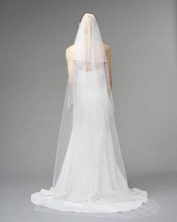 ENGLISH TULLE // SEED BEADS CHAPEL LENGTH 90" + 20" MINI BLUSHER // OFF WHITE