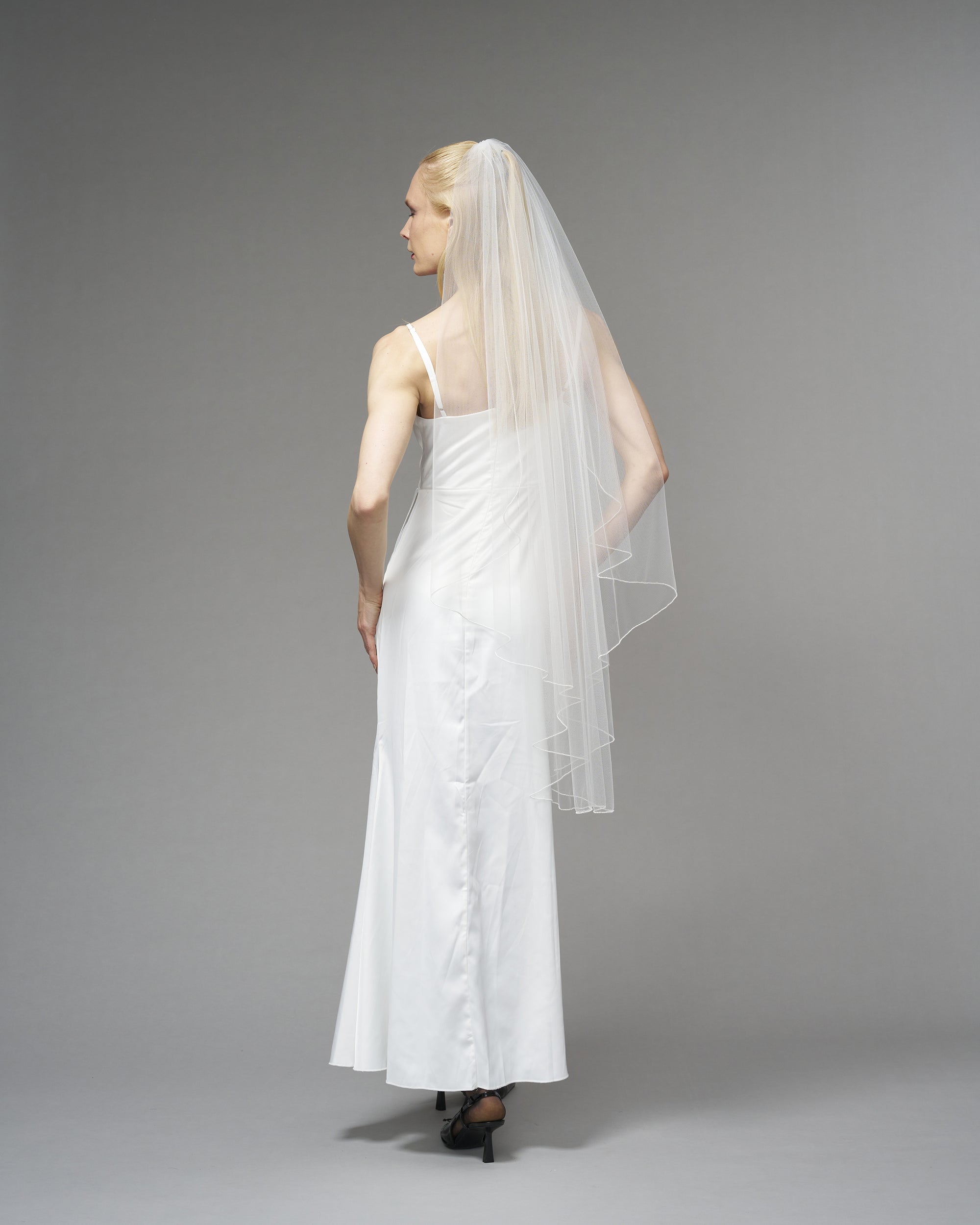 ENGLISH TULLE // SEED BEADS 48" KNEE LENGTH // OFF WHITE