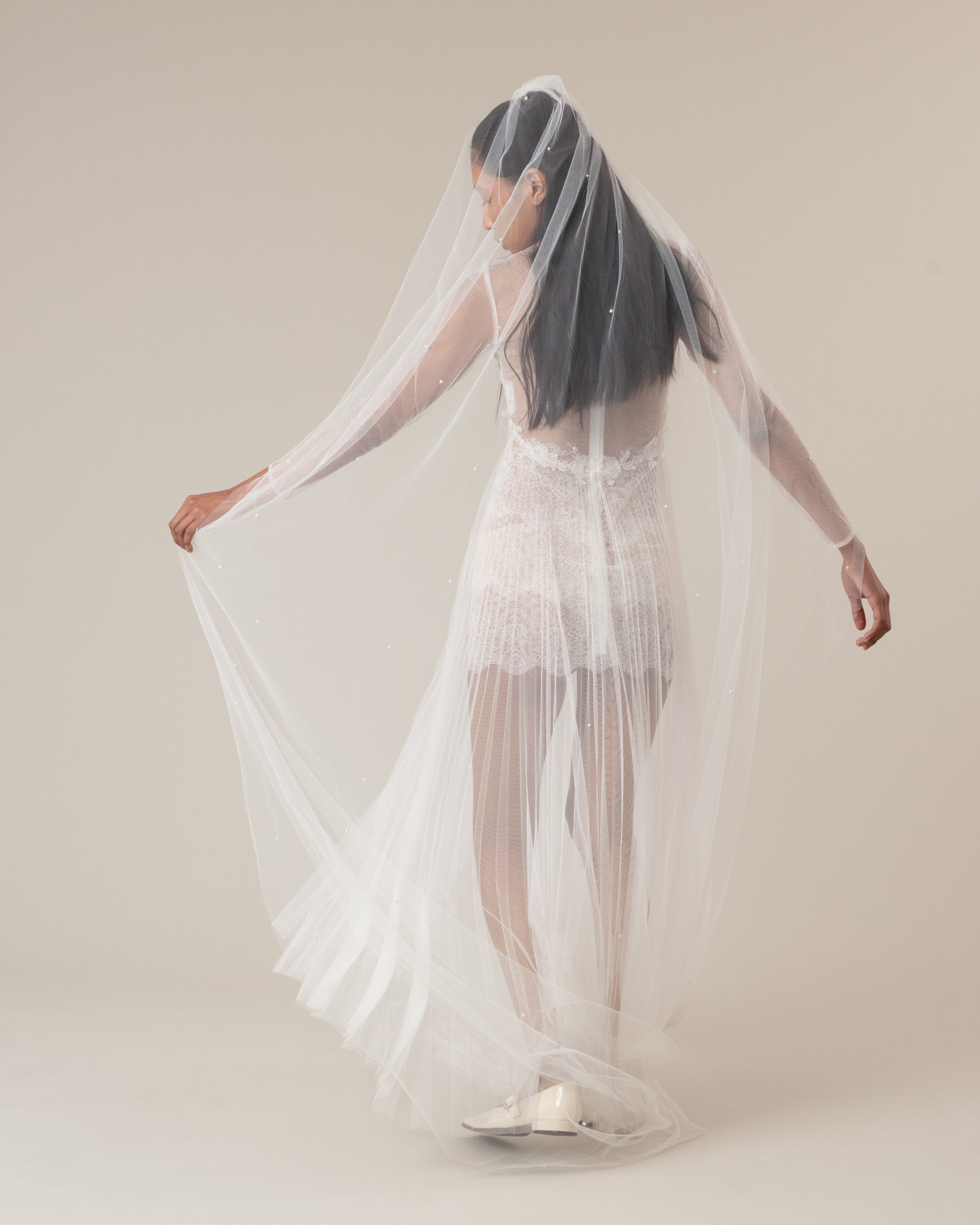 SPIRIT PEARL BEADED VEIL - Ofrenda Studio