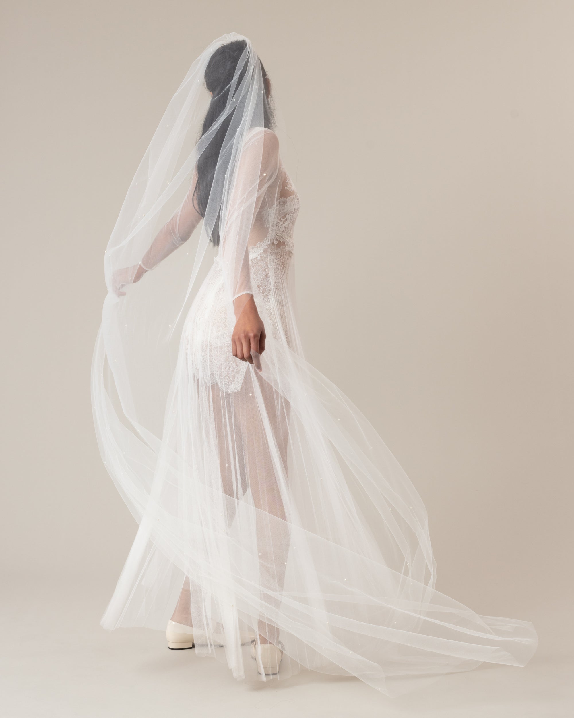 SPIRIT PEARL BEADED VEIL - Ofrenda Studio