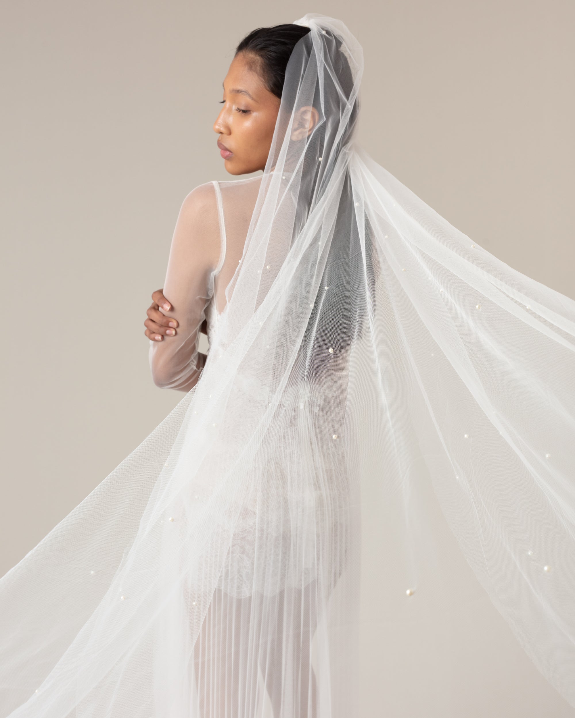 SPIRIT PEARL BEADED VEIL - Ofrenda Studio