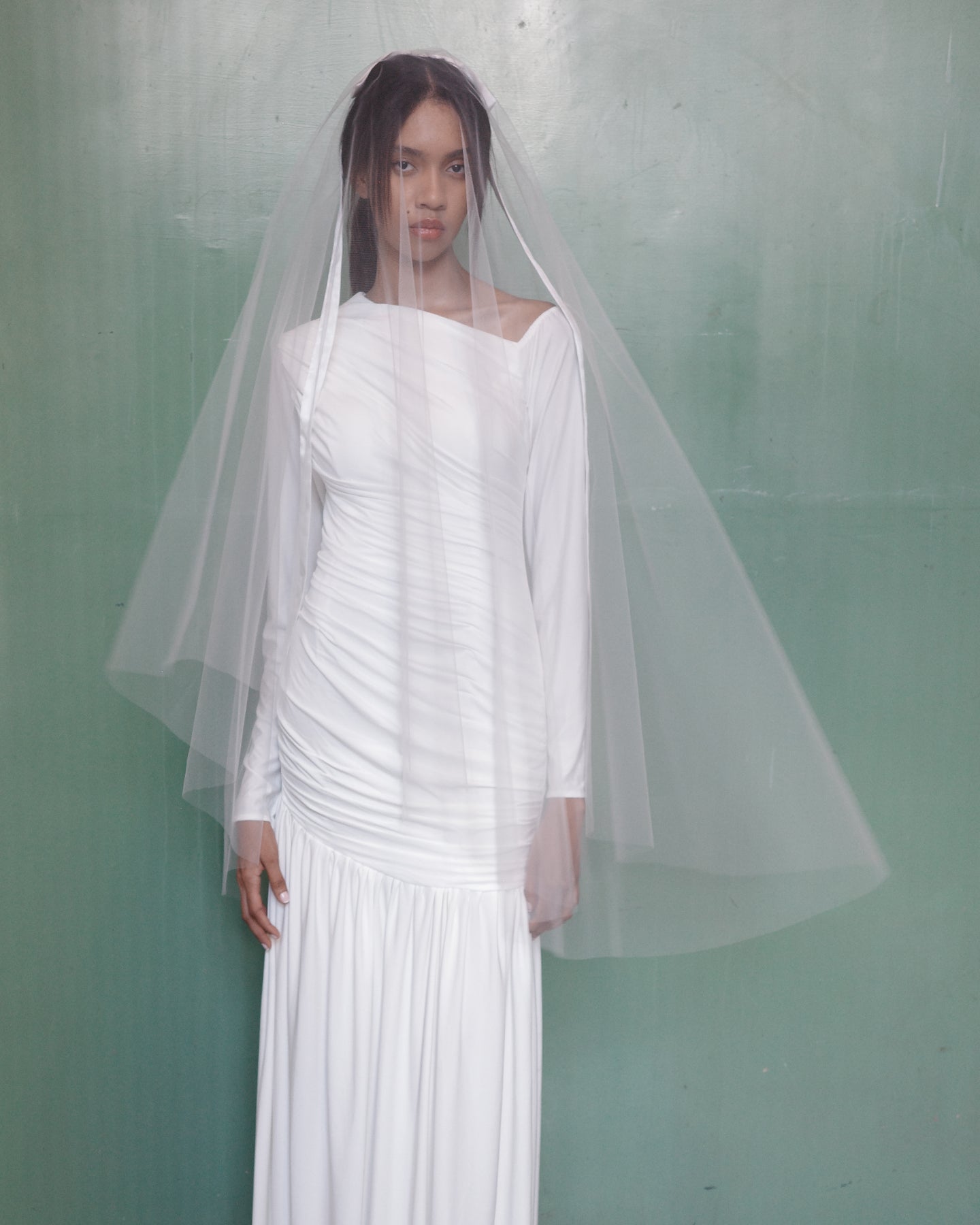 ALAMEDA BOW VEIL .- SAMPLE SALE 30%