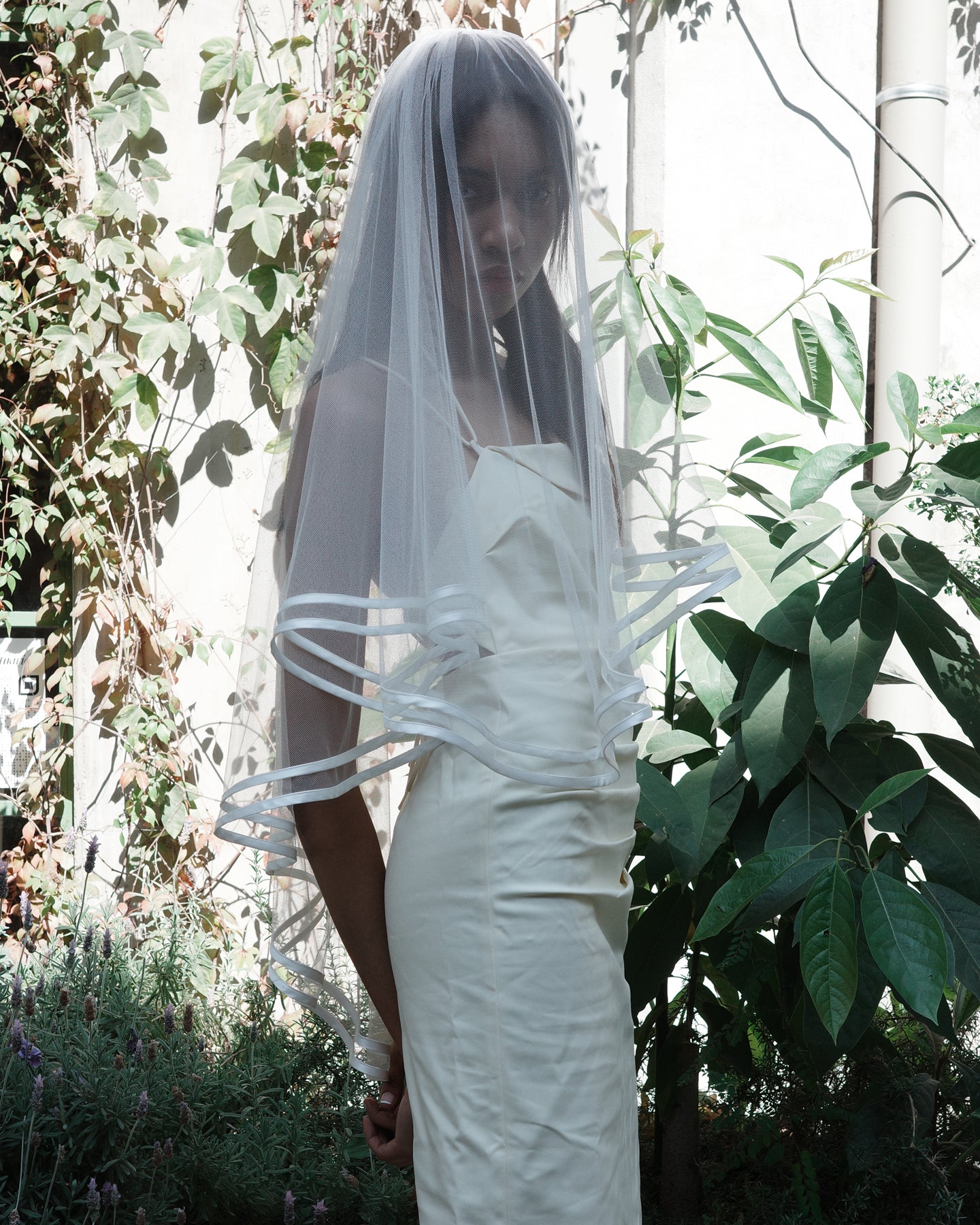 DOUBLE SATIN EDGE .- SAMPLE SALE 60%