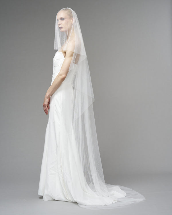 ECO TULLE // RAW EDGE CHAPEL LENGTH 90" + 20" MINI BLUSHER // OFF WHITE
