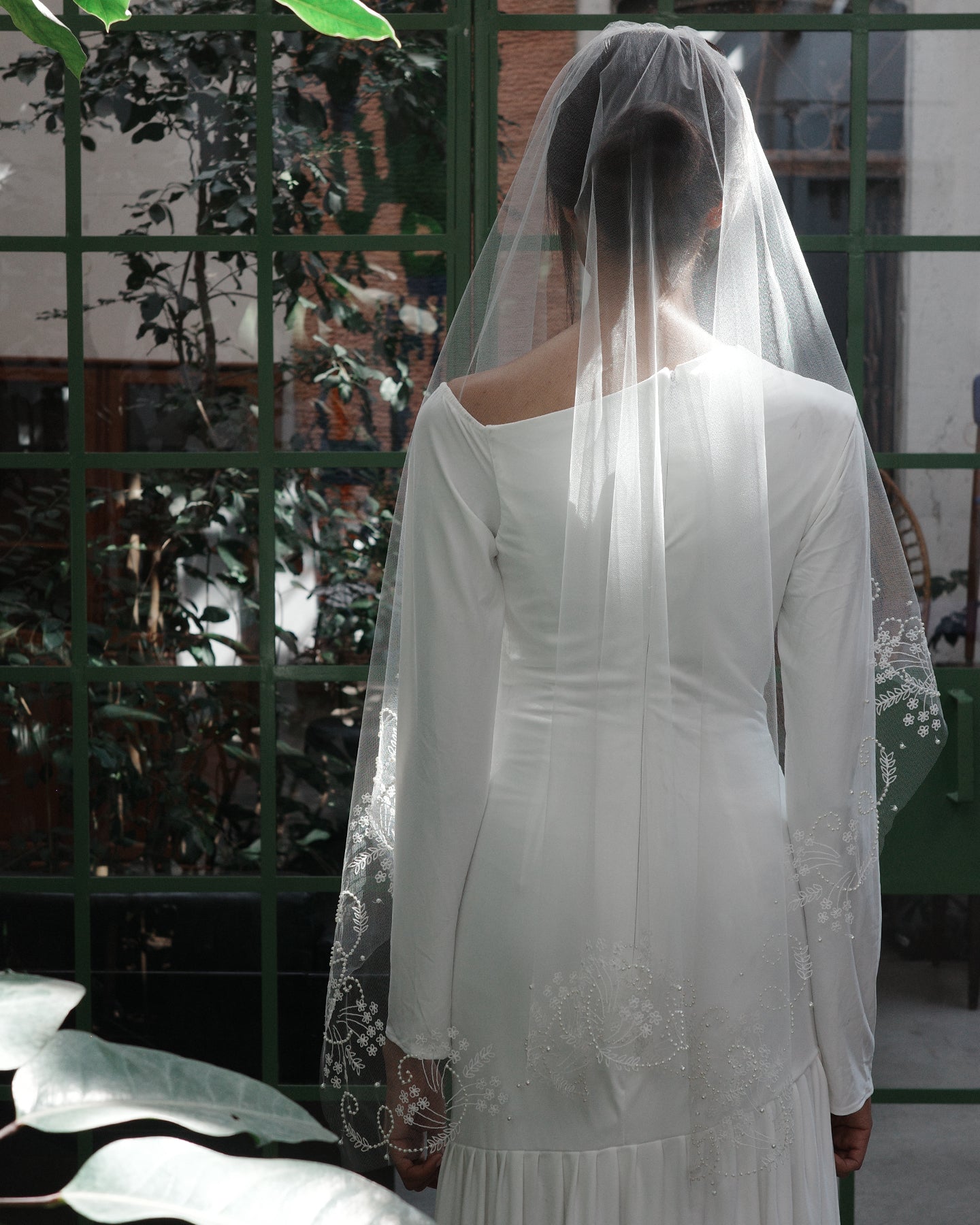 LUCIA ANGEL SHAPE .- SAMPLE SALE 30% off