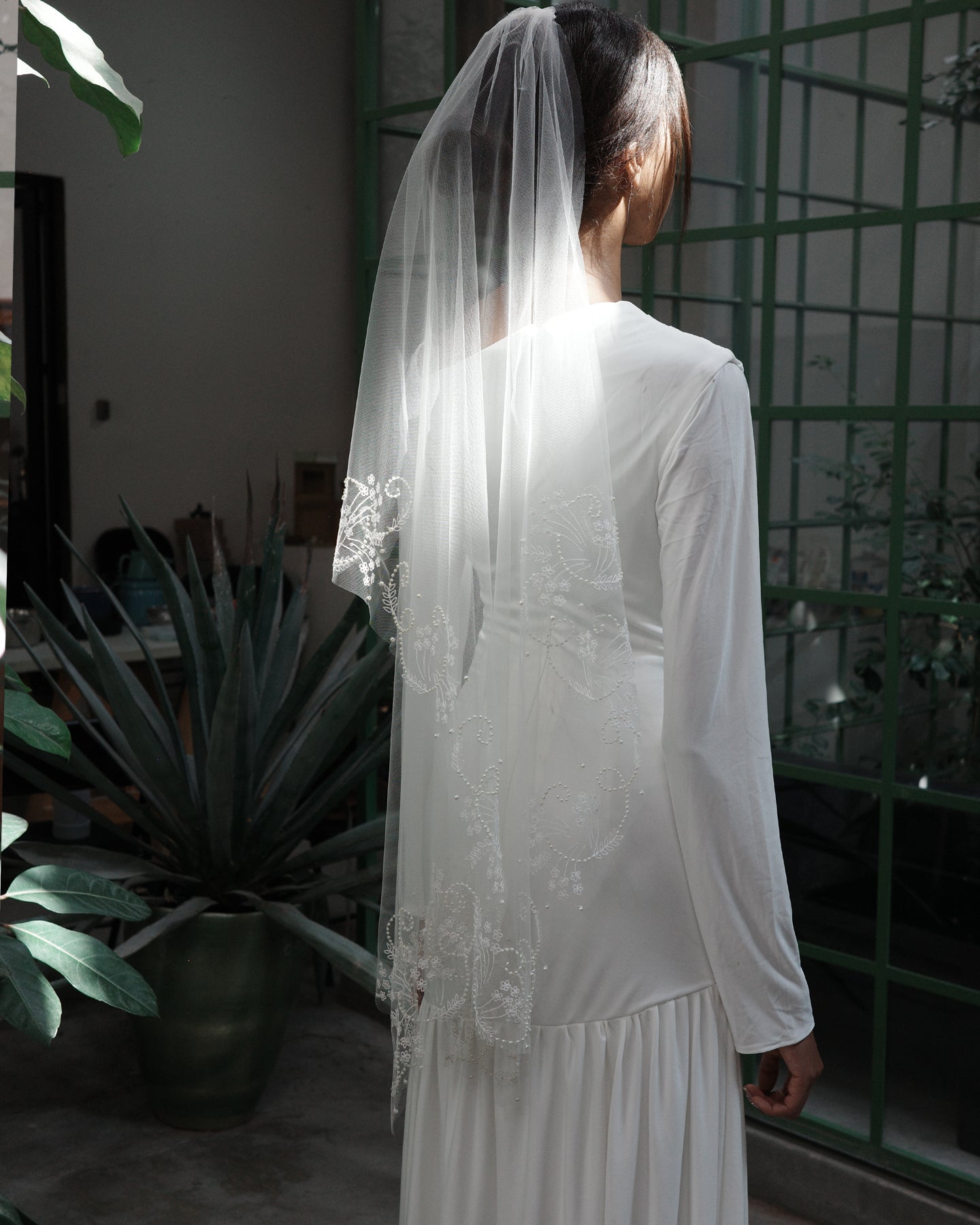 LUCIA ANGEL SHAPE .- SAMPLE SALE 30% off