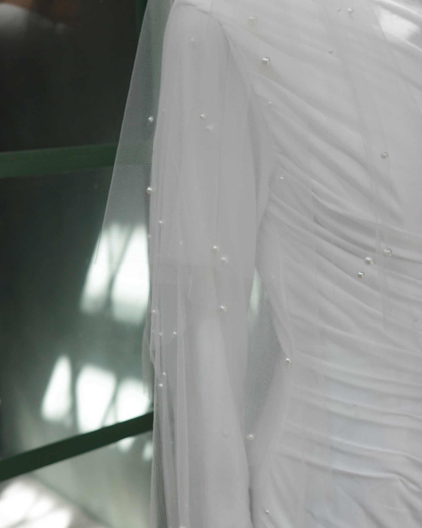 GLASS PEARLS TWO TIER FINGERTIP .- SAMPLE SALE 40% off