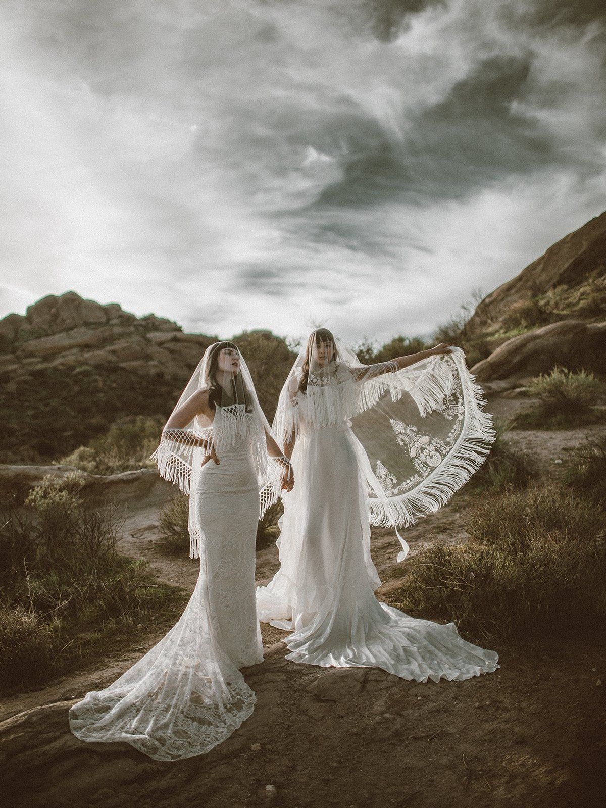 Ofrenda Studio Element Veil in Off White The Ofrenda Satin Edge Veil main image 2