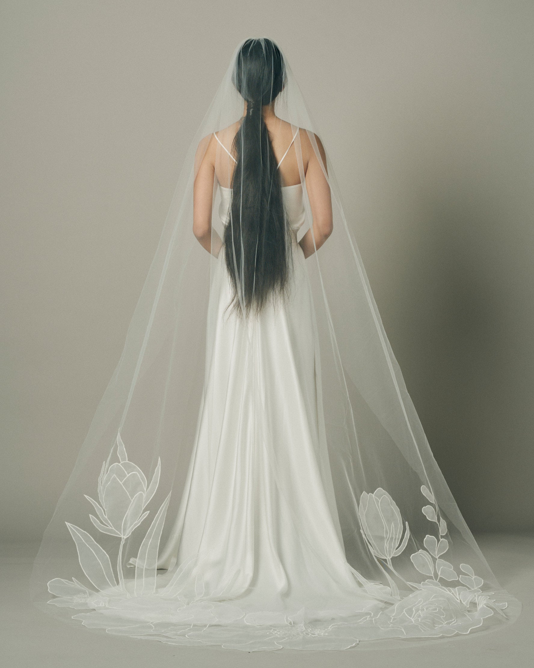 BLOOM ORGANZA .- ALLI KOCH WEDDING VEIL COLLAB - New Phrenology