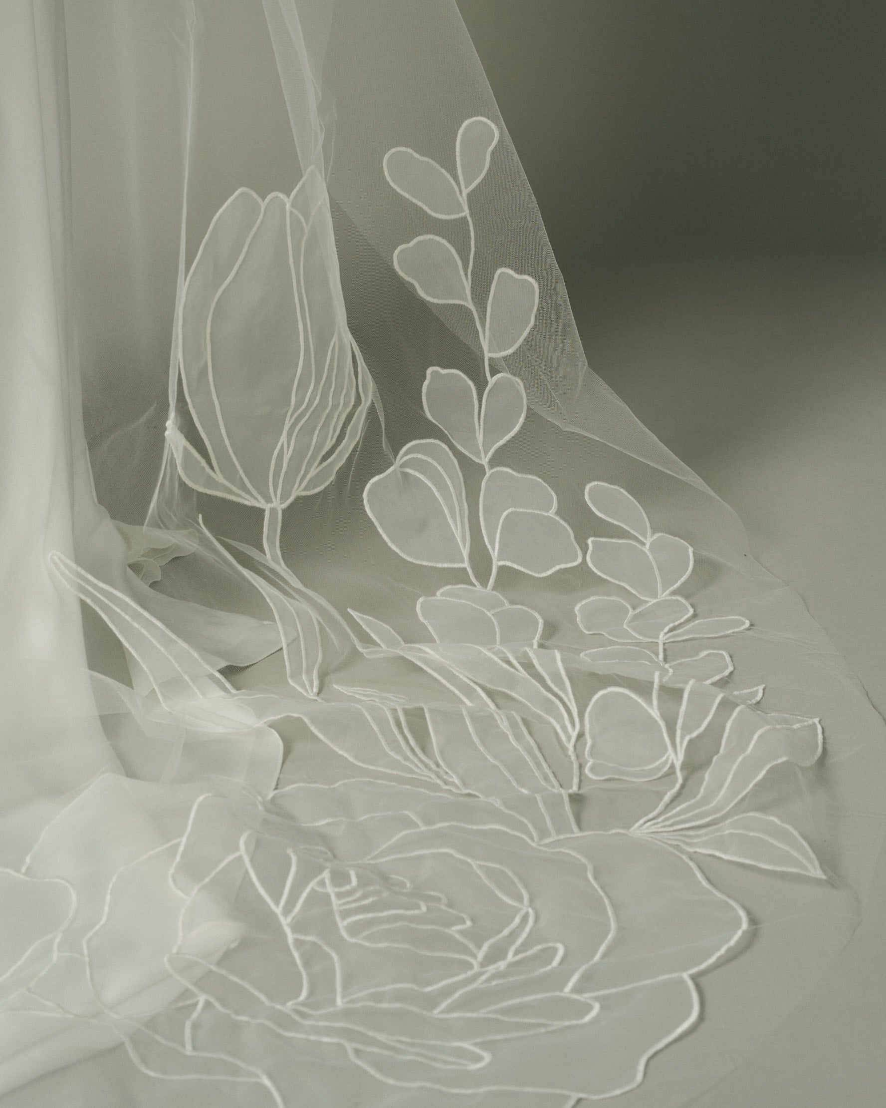 BLOOM ORGANZA .- ALLI KOCH WEDDING VEIL COLLAB - New Phrenology