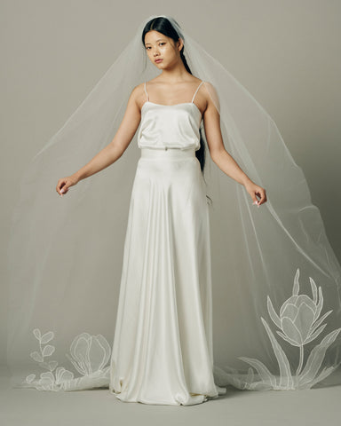 White Organza Off the Shoulder Short Sleeve Knee Length Short Wedding Dress