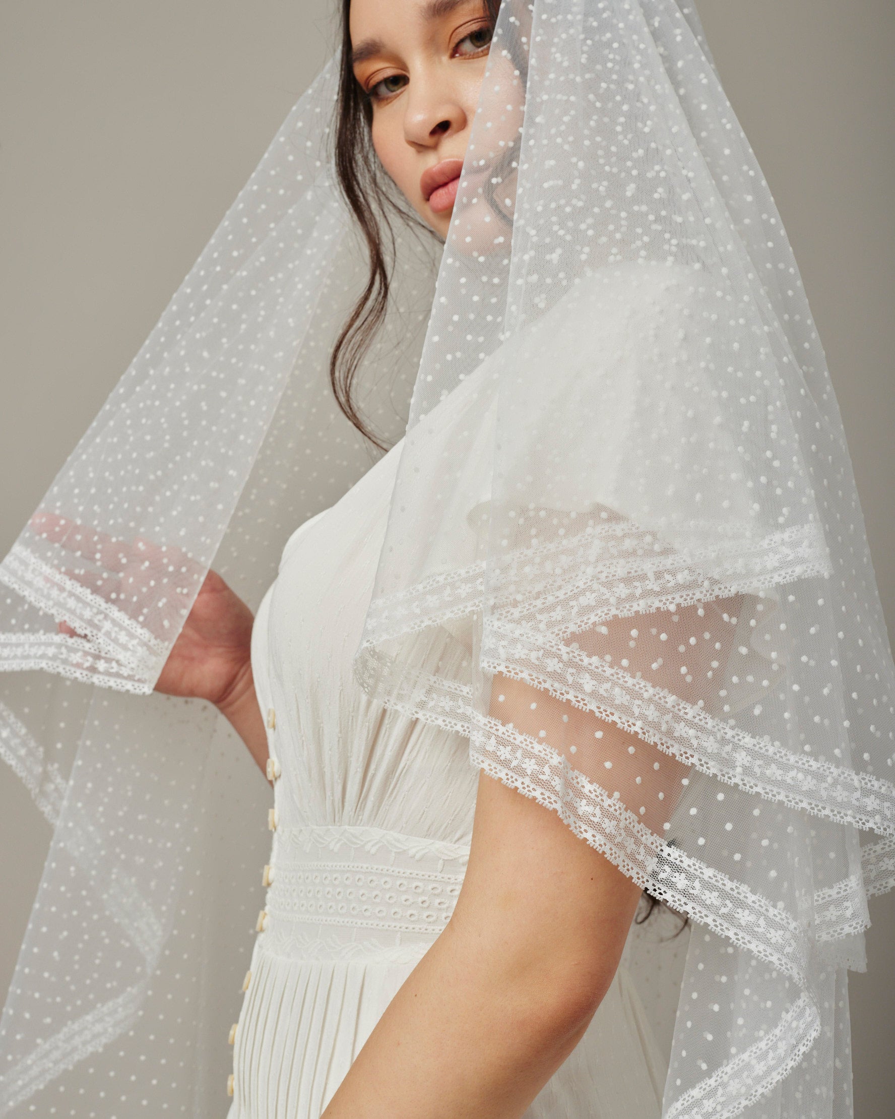 CARMEN DOTTED TULLE LACE VEIL WITH BLUSHER - Ofrenda Studio