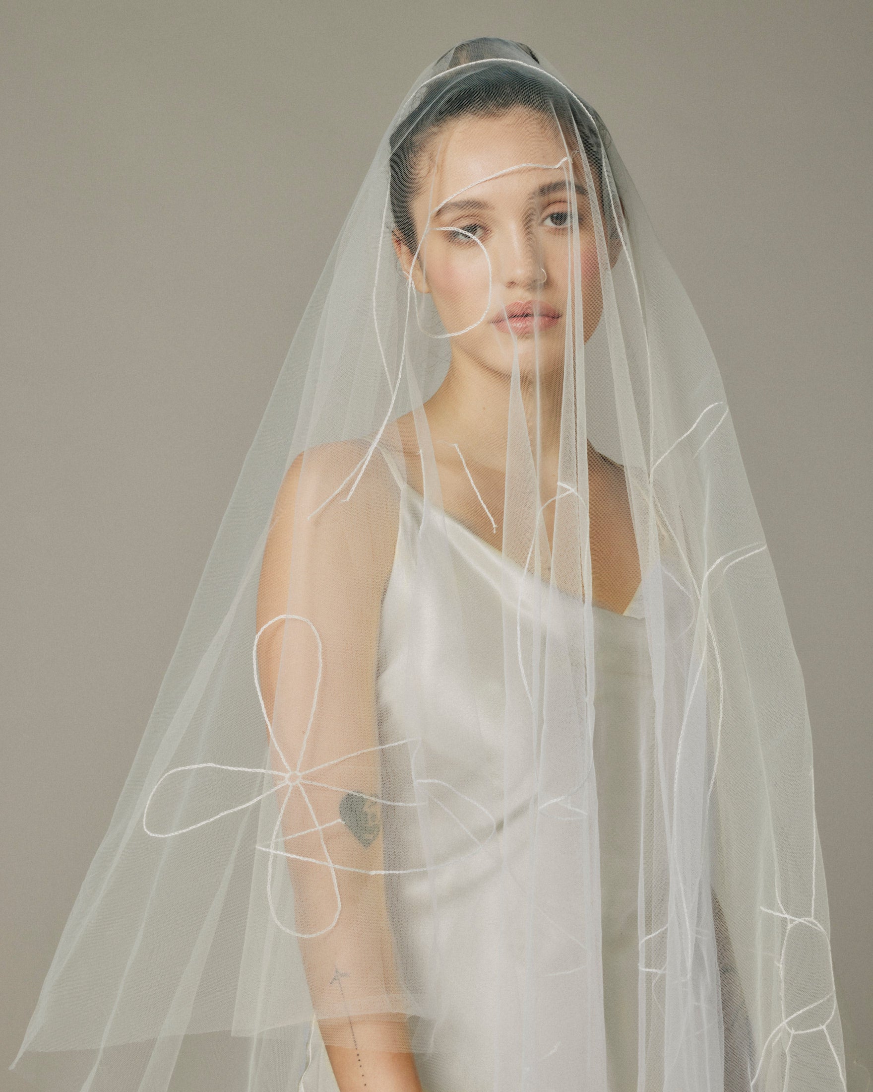 GAZE .- KIT AGAR WEDDING VEIL COLLAB - Ofrenda Studio